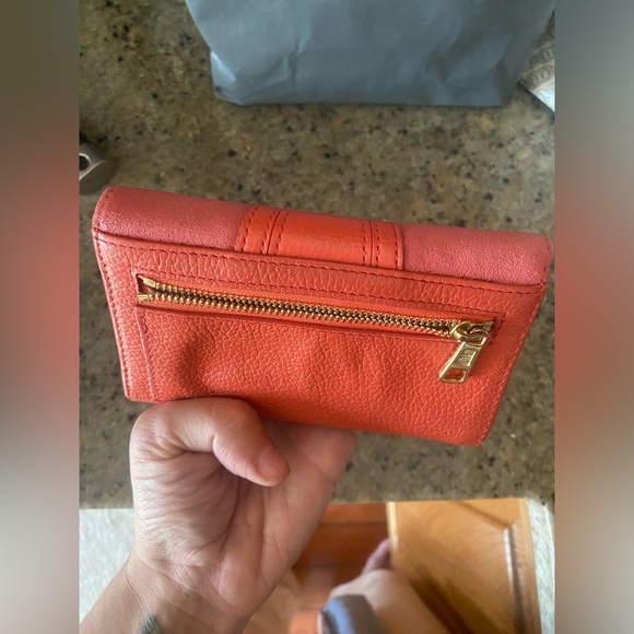 See By Chloe Long Hana Wallet Pink Peach - Picture 6 of 13